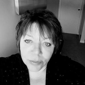 Meet your Posher, Shelly